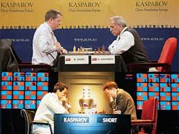 Garry Kasparov tái đấu Nigel Short và lại thắng trận