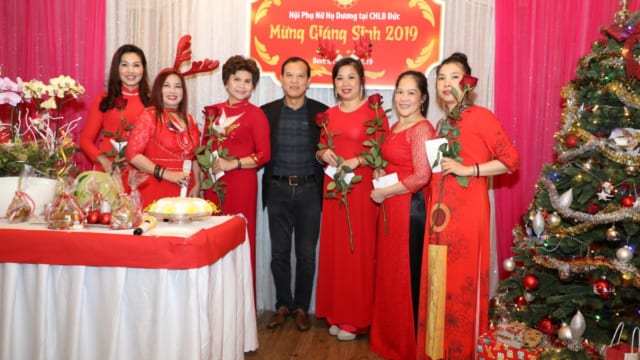 HỘI PHỤ NỮ HỌ DƯƠNG CHLB ĐỨC MỪNG GIÁNG SINH 2019 & ĐÓN CHÀO NĂM MỚI TẠI THỦ ĐÔ BERLIN