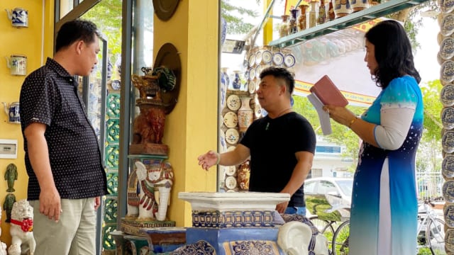 Thưởng ngoạn cổ vật với chủ đề “đôn voi” trên đất Tây đô