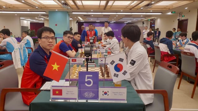 Cờ vua Asian Games 19 ngày 29/9: Việt Nam thắng 2 đội yếu