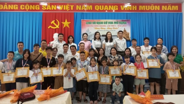 Giải Vô địch cờ vua “mừng Đảng – mừng Xuân” phường Bình Khánh (TP.Long Xuyên-tỉnh An Giang) mở rộng lần thứ I/2024