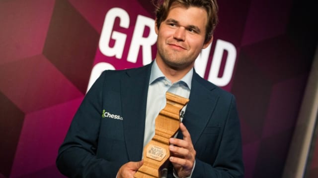 Carlsen thắng 10 ván liên tiếp tại siêu giải Grand Chess Tour