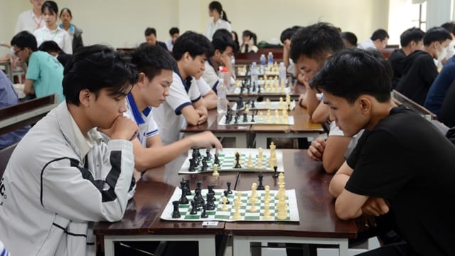 Khởi tranh giải cờ vua và cờ tướng sinh viên Đại học Huế năm 2024