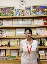 Kiện tướng cờ vua Vũ Mỹ Linh, từng thi đỗ 4 trường chuyên