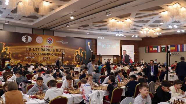 Kỳ thủ trẻ Việt Nam xuất sắc vô địch cờ nhanh thế giới nữ 2025